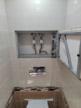 Люк под плитку Нажимной Железяка 800*600 Люк под плитку Нажимной Железяка 800*600