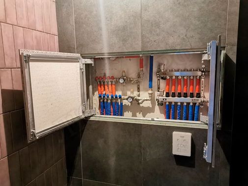 Люк под плитку Секрет 3.0, 2 створки 800*1200 Люк под плитку Секрет 3.0, 2 створки 800*1200