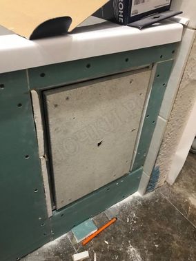 Люк под плитку Нажимной Секрет-Лайт 2 створки 1150*350 Люк под плитку Нажимной Секрет-Лайт 2 створки 1150*350